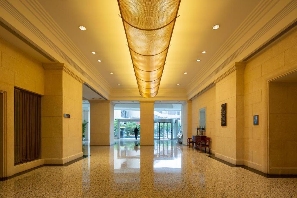 Kai Wah Plaza International Hotel Куньмін Екстер'єр фото
