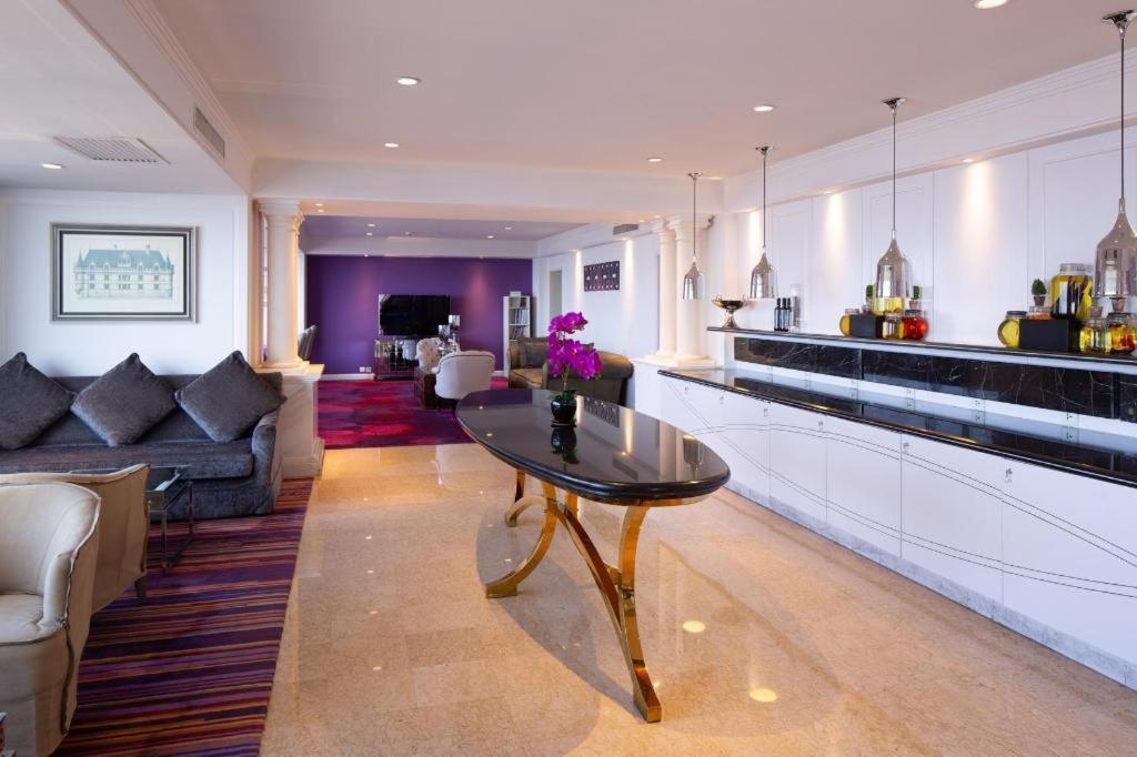 Kai Wah Plaza International Hotel Куньмін Екстер'єр фото